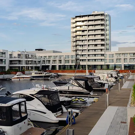 Sol Marina Wyspa Sobieszewska Ii - Loftaffair Collection